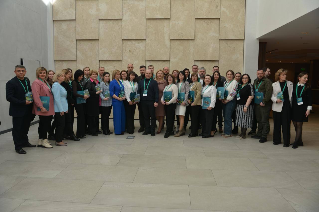 Школа відновлення громад